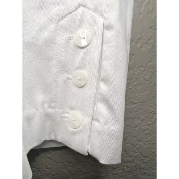 Alfred Dunner NWT White Button Classic Fit Capri Pants Plus Size 24W - Picture 6 of 10